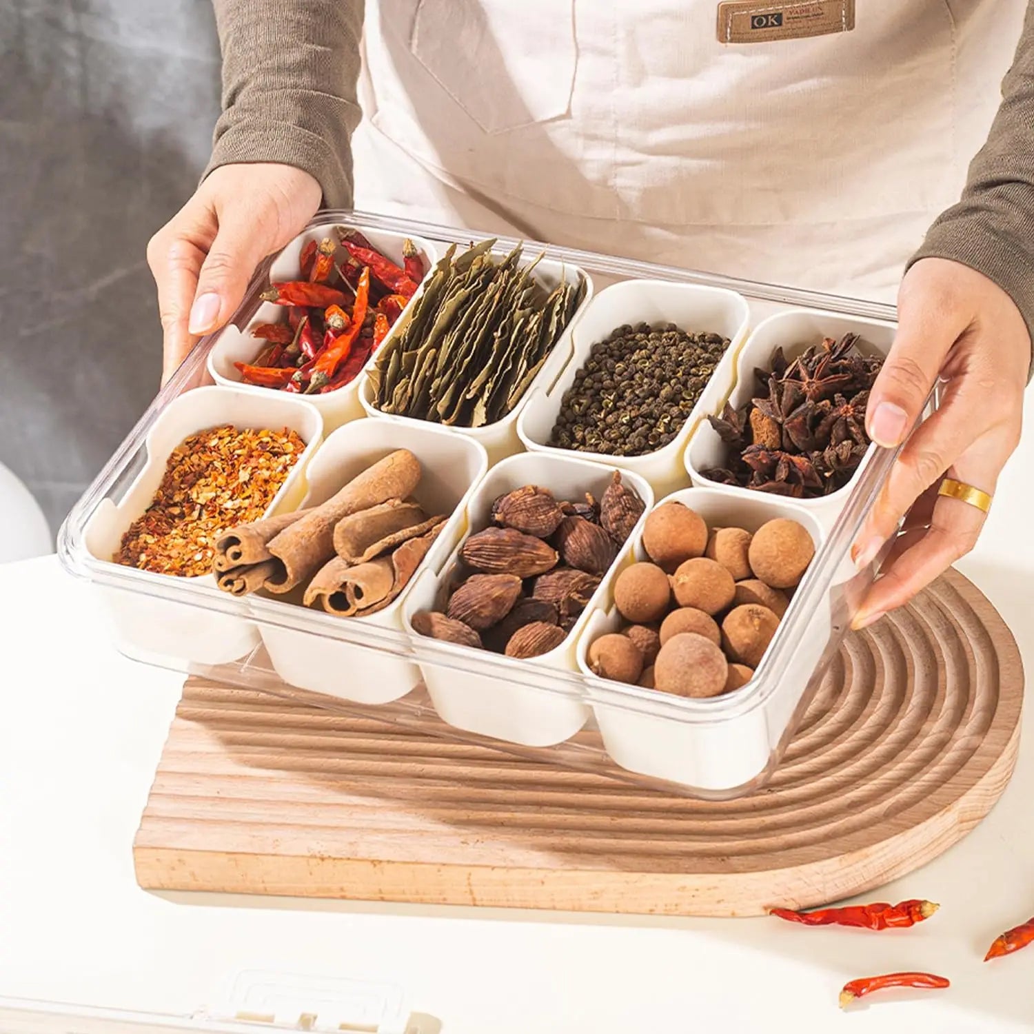 8 Grid Snack Box With Lid Portable Travel Charcuterie Board Refrigerator Food Storage Organizer Container